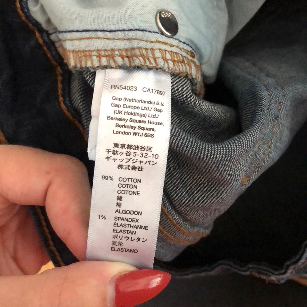 Gap High Rise Cut Off Shorts - Picture 4 of 5